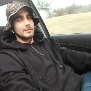 Meet your Posher, Dustan